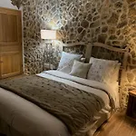Aux 3 Forets Bed & Breakfast 3*