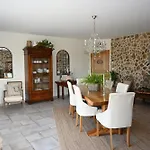 Bed & Breakfast Aux 3 Forets 3*