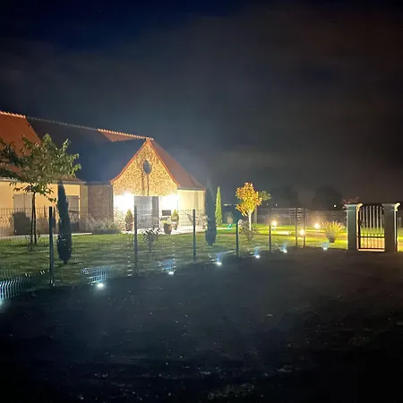 Bed and Breakfast Aux 3 Forets Bizeneuille