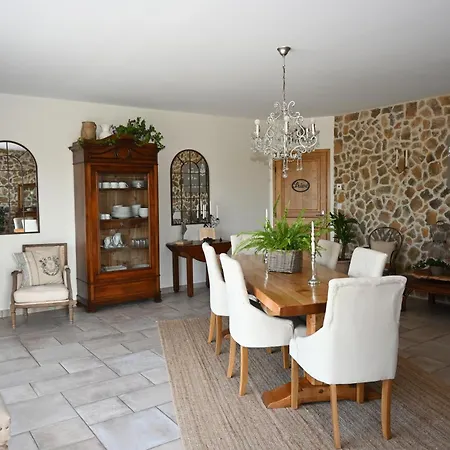 Bed & Breakfast Aux 3 Forets 3*