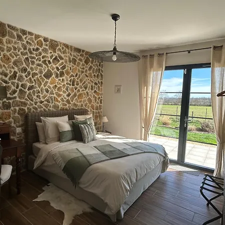 Aux 3 Forets Bed & Breakfast