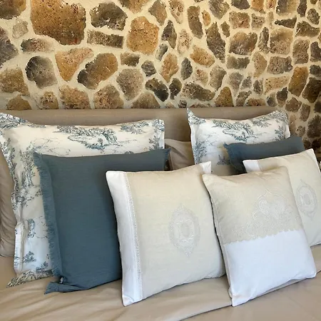 Bed & Breakfast Aux 3 Forets Bizeneuille