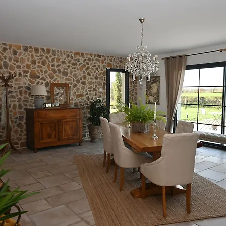 Bed & Breakfast Aux 3 Forets 3*