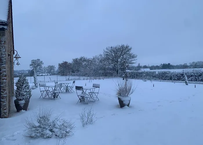 Aux 3 Forets Bizeneuille