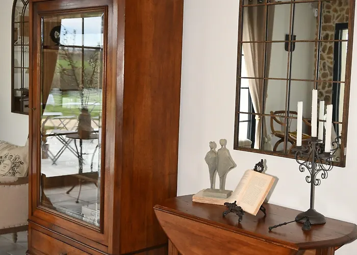 Aux 3 Forets 3* Bizeneuille