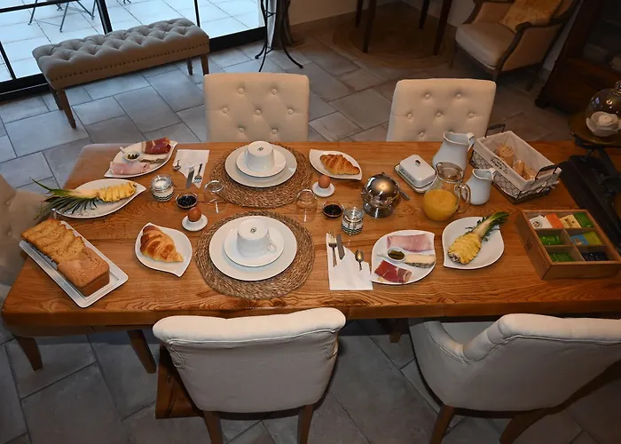 Aux 3 Forets Bed & Breakfast