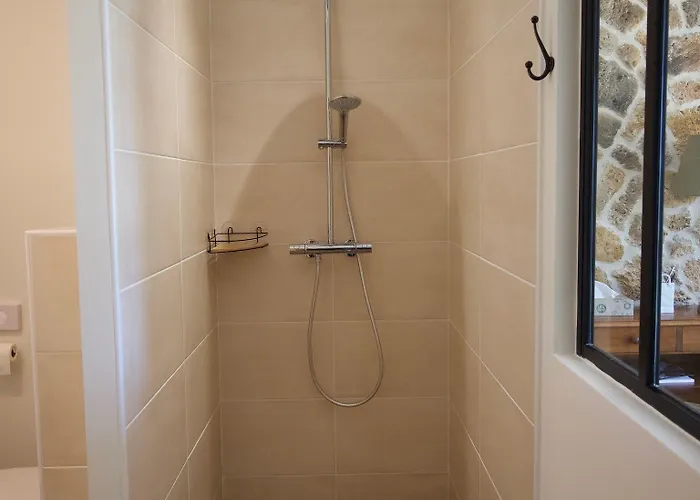 Bed & Breakfast Aux 3 Forets Bizeneuille