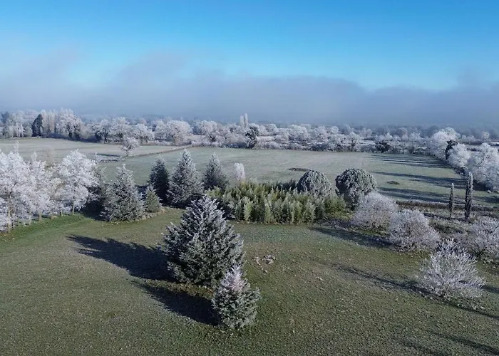 Aux 3 Forets Bizeneuille