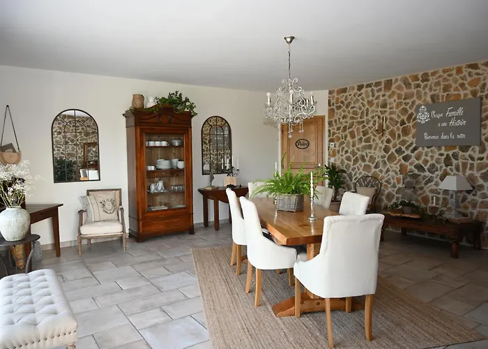 Bed & Breakfast Aux 3 Forets 3*