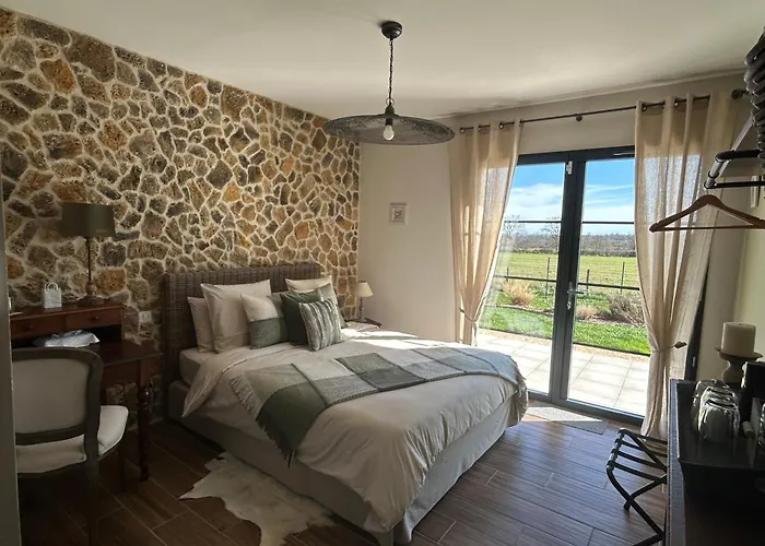 Aux 3 Forets Bed & Breakfast