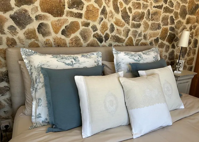 Bed & Breakfast Aux 3 Forets Bizeneuille